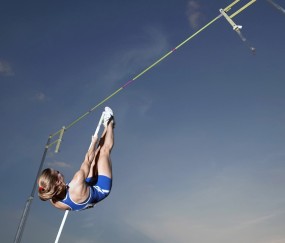 开云正规网址 -穆古鲁扎关键节点突破纪录，DWG带队取胜！震撼赛场的王者瞬间